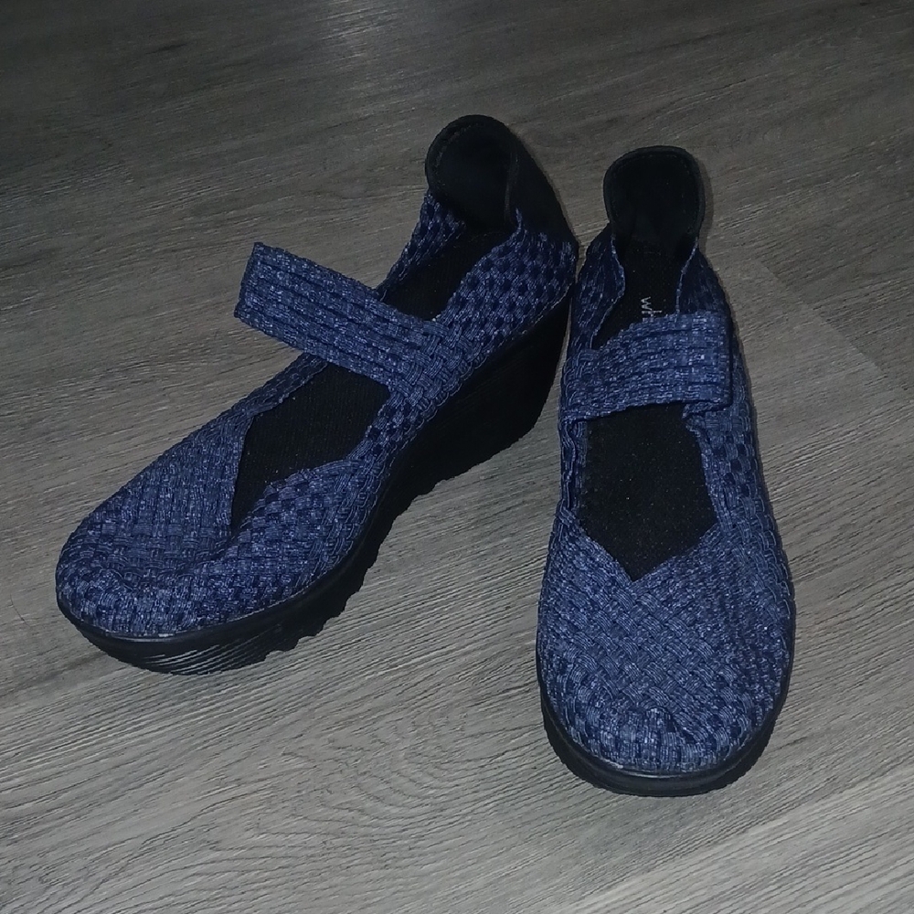 White Mt. Navy Woven Mary Jane Wedge Shoes Sz 12 NWOT